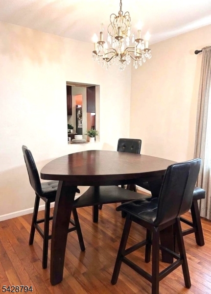 104 W 18Th St