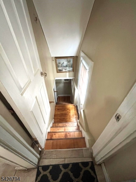 104 W 18Th St