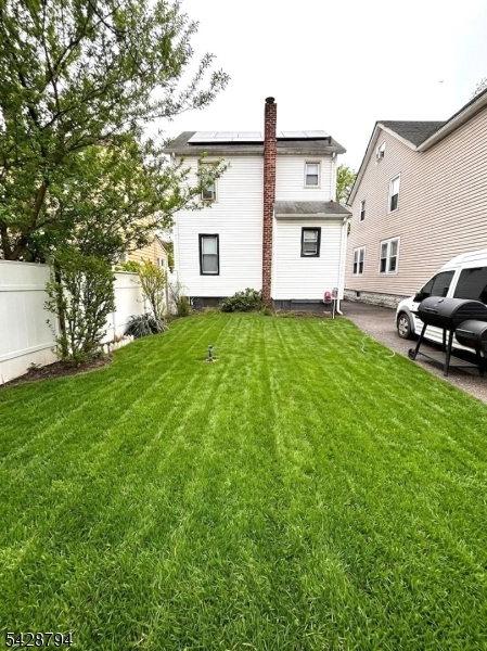 104 W 18Th St