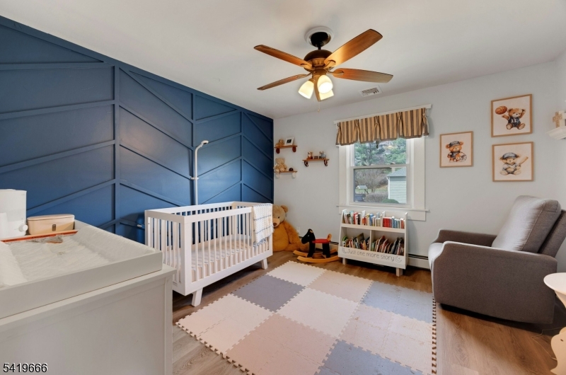 172 Yawpo Ave