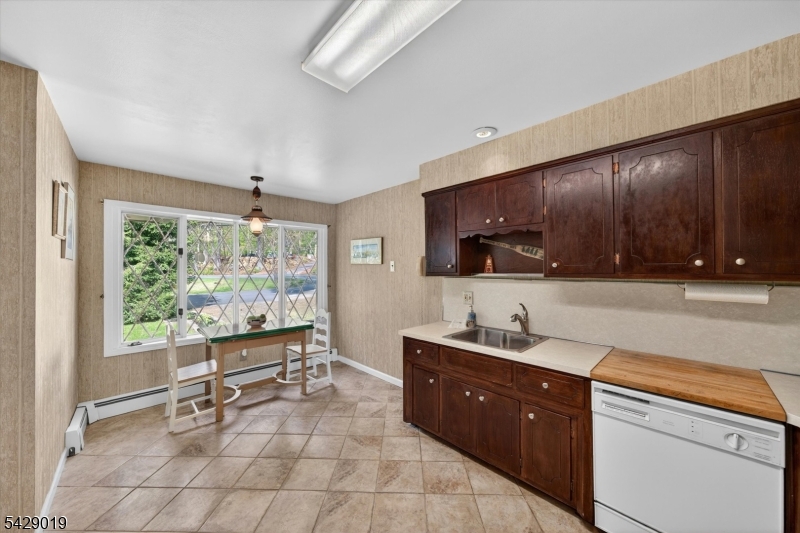 9 Duck Point Trl