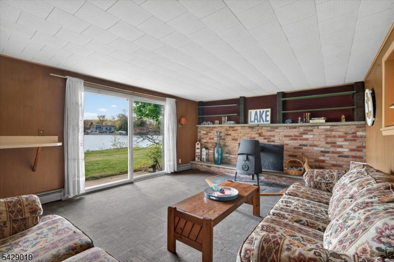 9 Duck Point Trl
