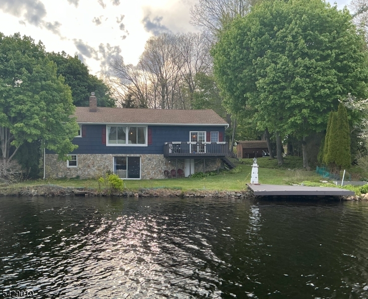 9 Duck Point Trl