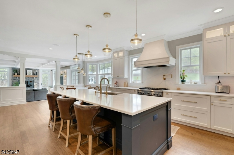 138 Oakwood Rd
