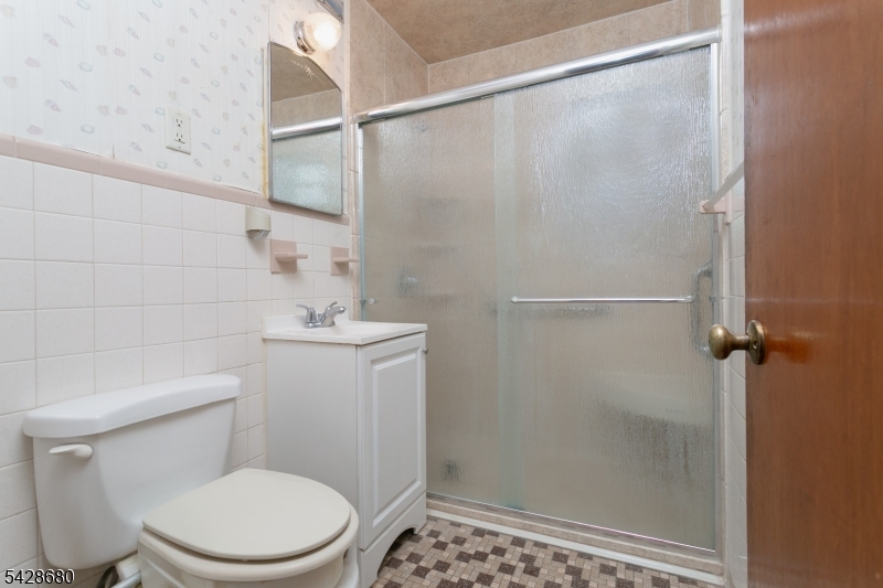 161 Beachwood Rd