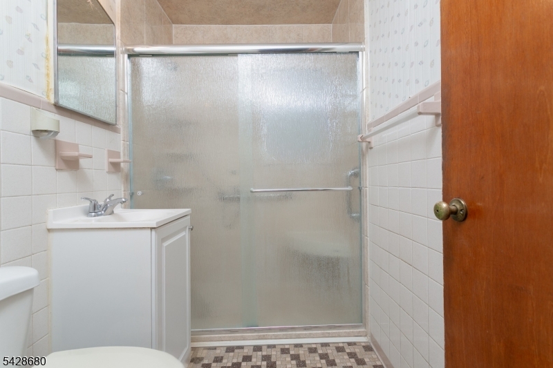 161 Beachwood Rd