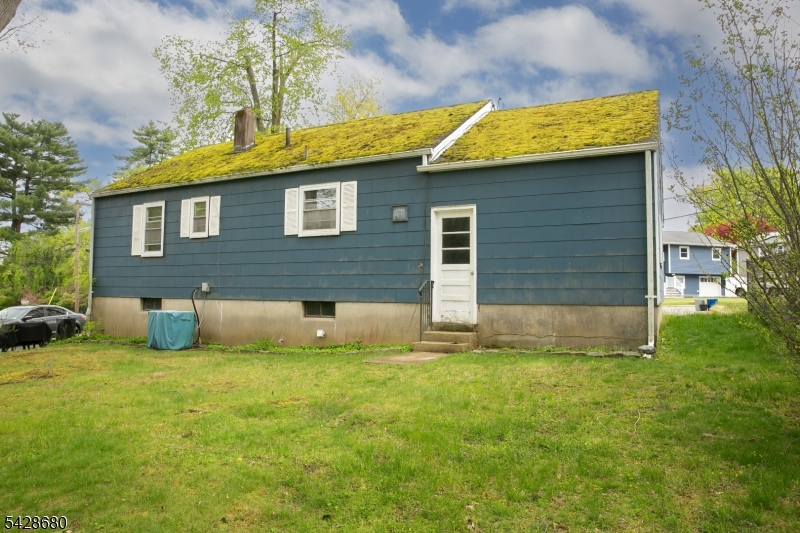 161 Beachwood Rd