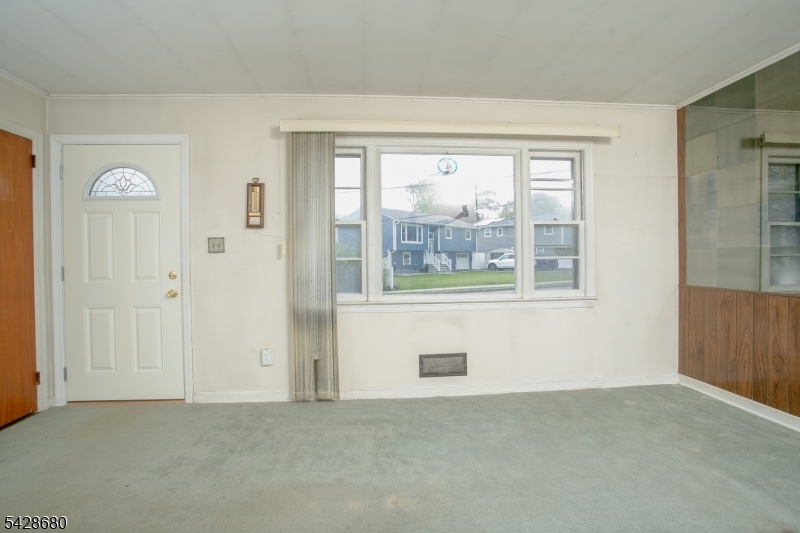 161 Beachwood Rd