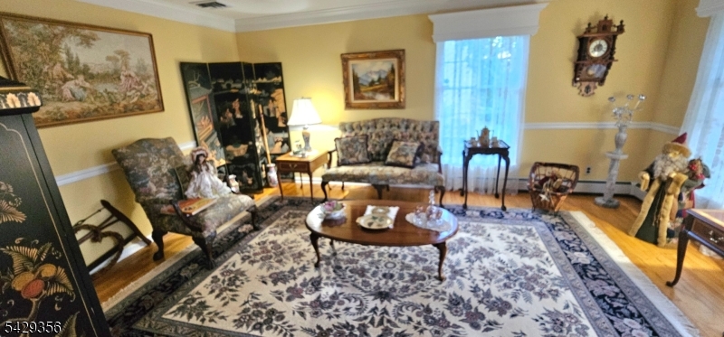 309 Paul Ct