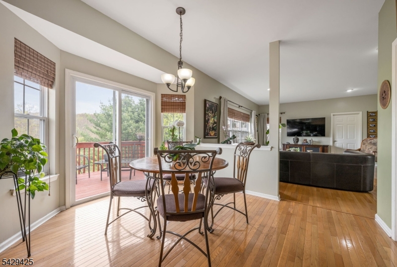 432 ROCK RIDGE ROAD