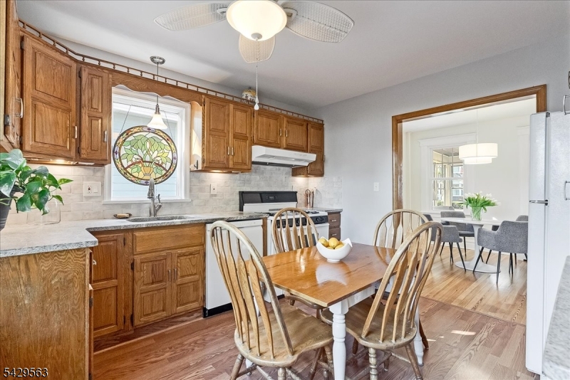 58 Maolis Ave
