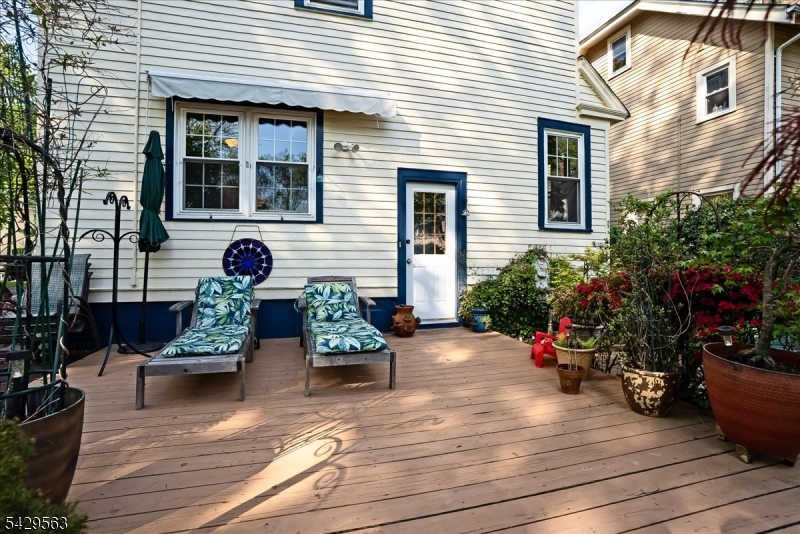 58 Maolis Ave