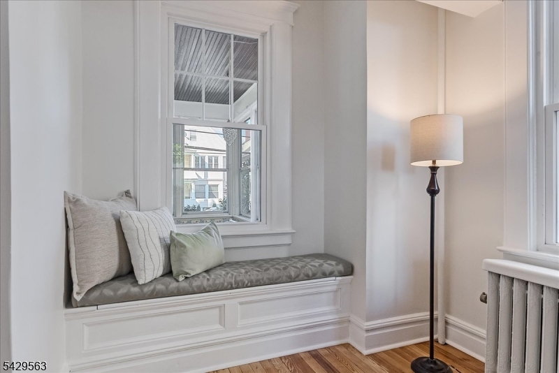58 Maolis Ave