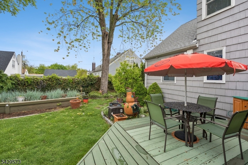 192 Elmwood Ave