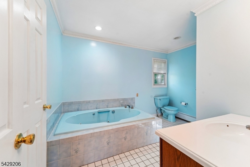 86 Timberline Dr