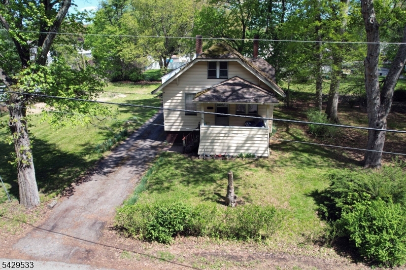 86 Greenwood Ave