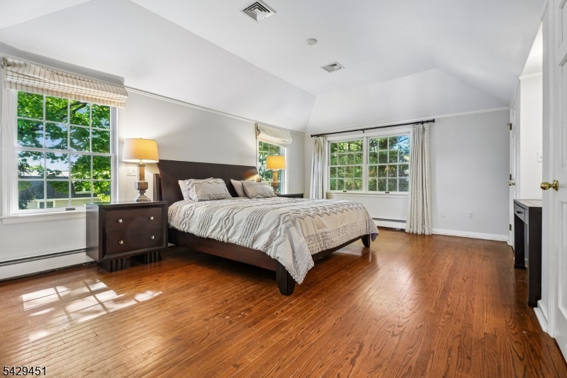 173 Highland Ave
