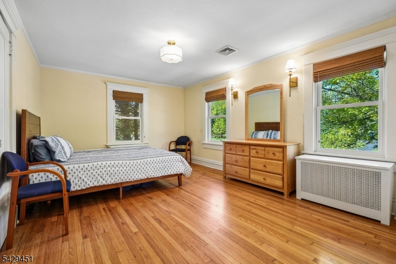 173 Highland Ave