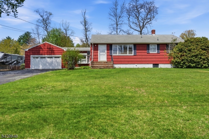 49 Heather Hills Dr