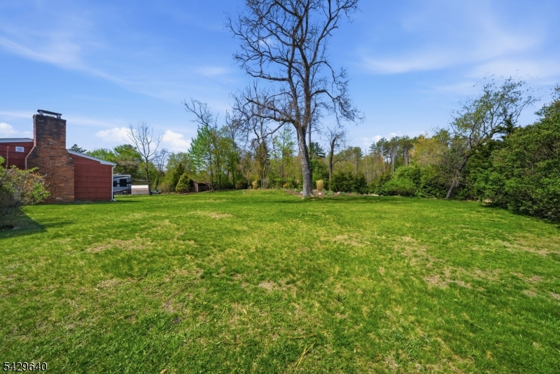 49 Heather Hills Dr