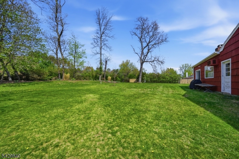 49 Heather Hills Dr