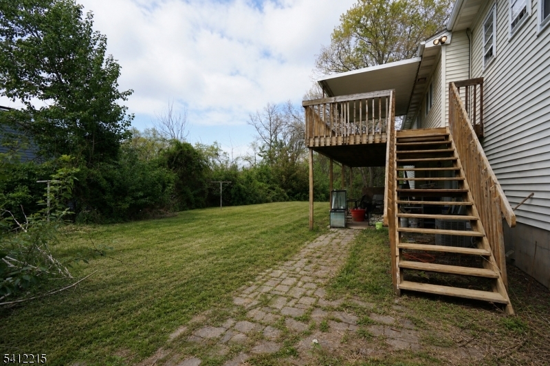 1 Mountain View Ct