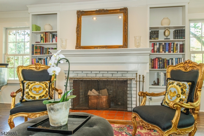 21 Fernwood Pl