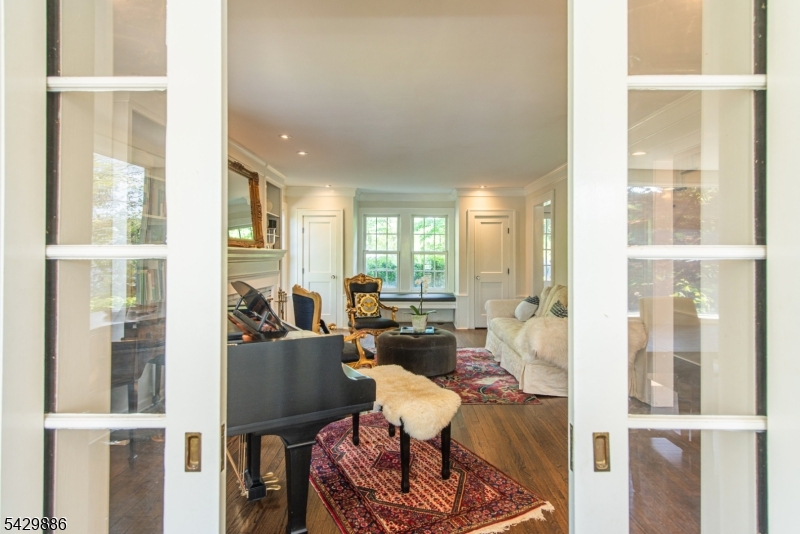 21 Fernwood Pl