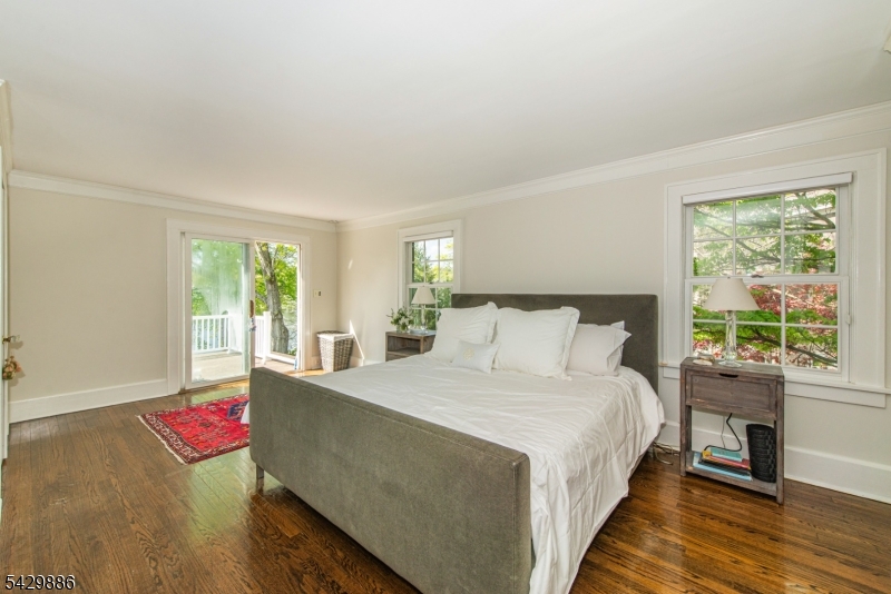 21 Fernwood Pl