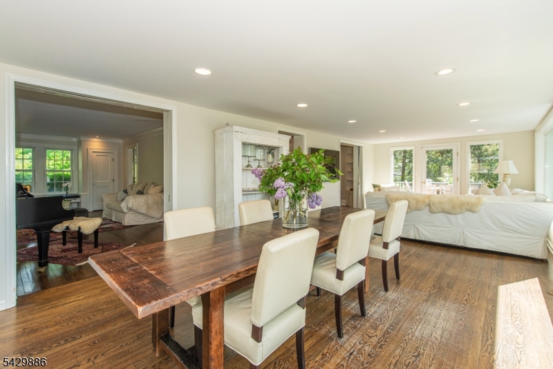 21 Fernwood Pl