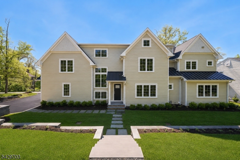 330 Wyoming Ave