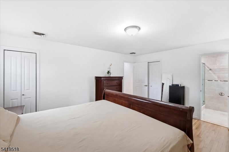 41 Ackerman Dr