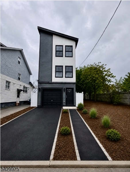 15 Chestnut Ave