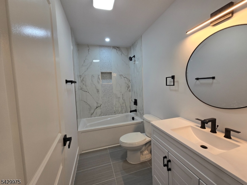15 Chestnut Ave