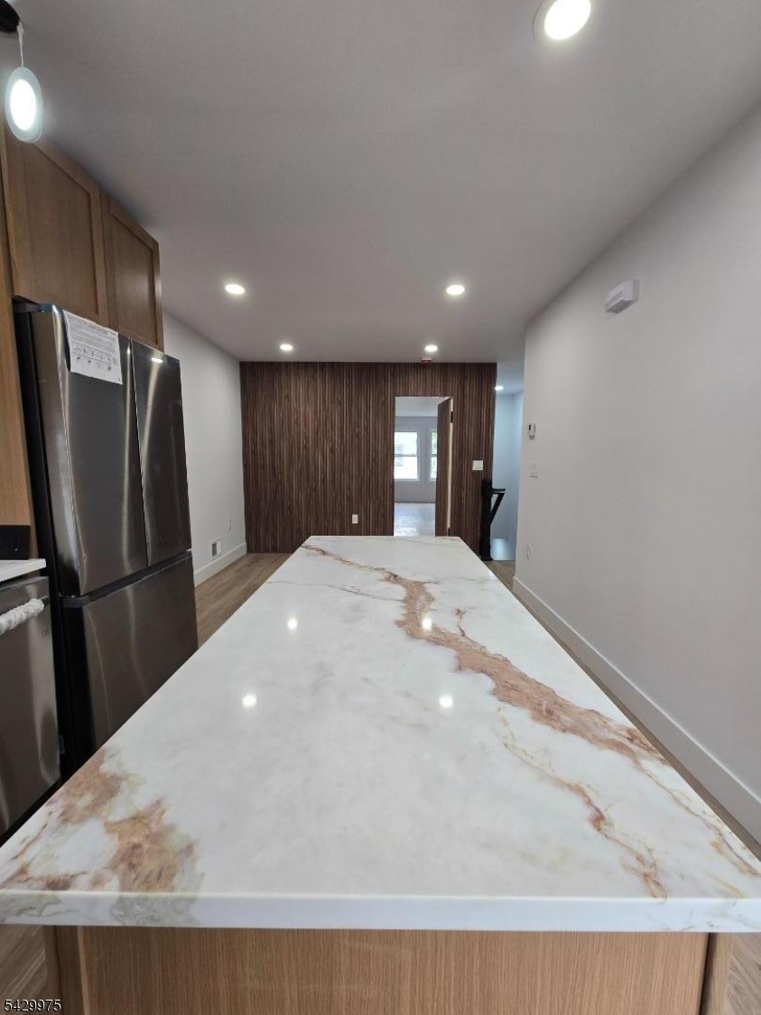 15 Chestnut Ave