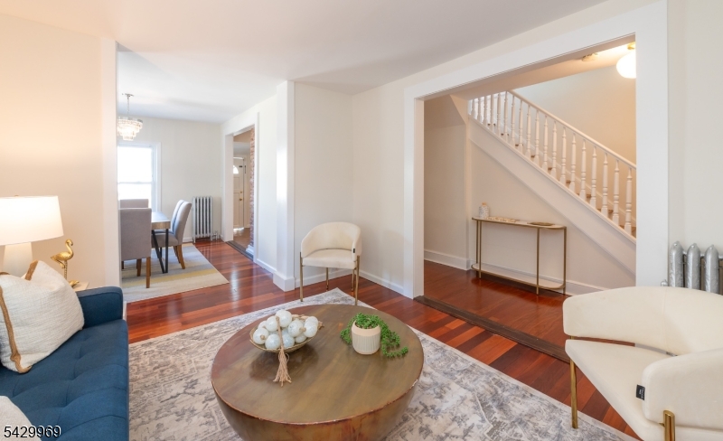 229 Lindsley Ave