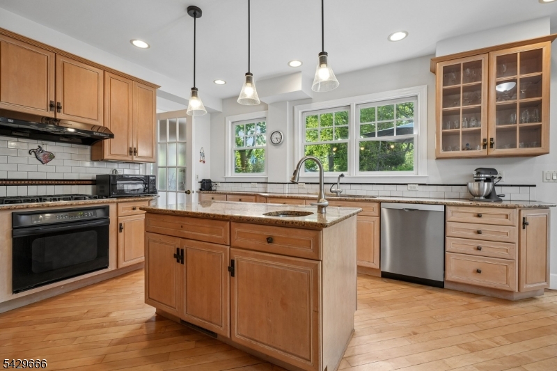 311 S Ridgewood Rd