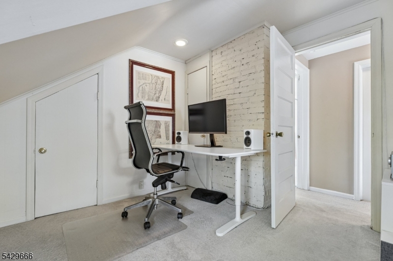 311 S Ridgewood Rd