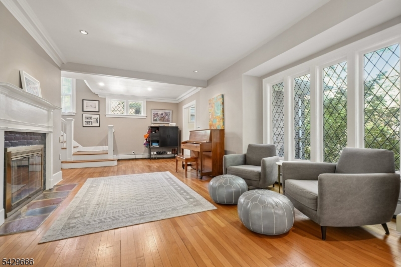 311 S Ridgewood Rd