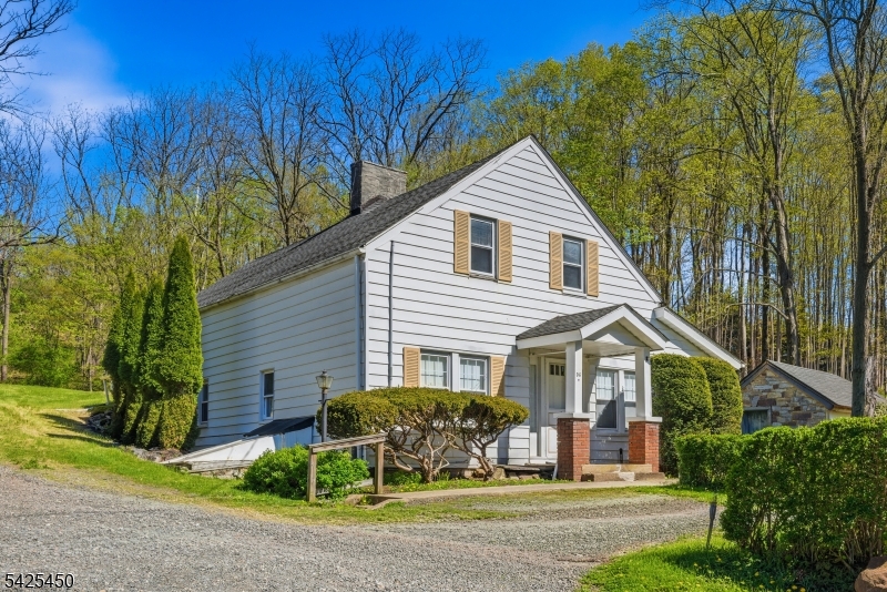 56 Main St