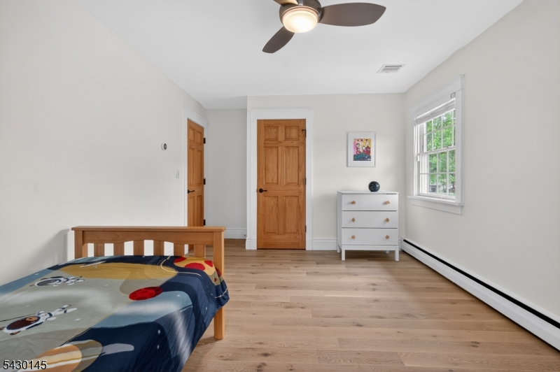32 Bergen Rd