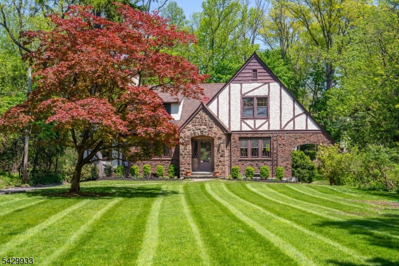 184 Old Short Hills Rd