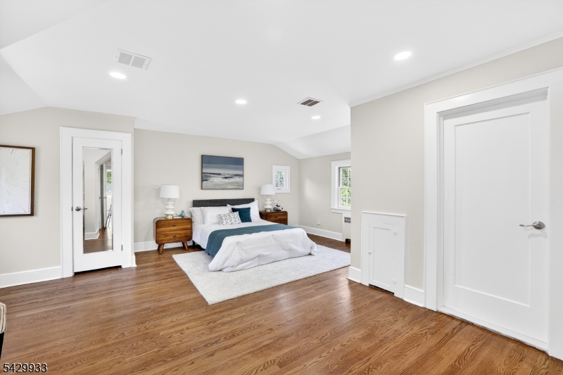 184 Old Short Hills Rd