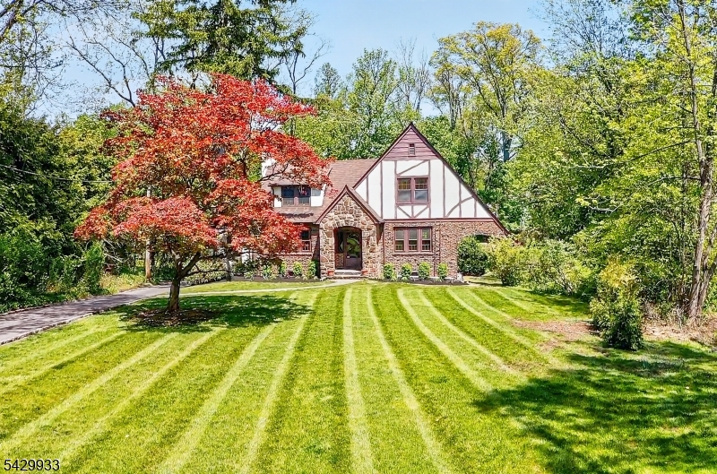 184 Old Short Hills Rd
