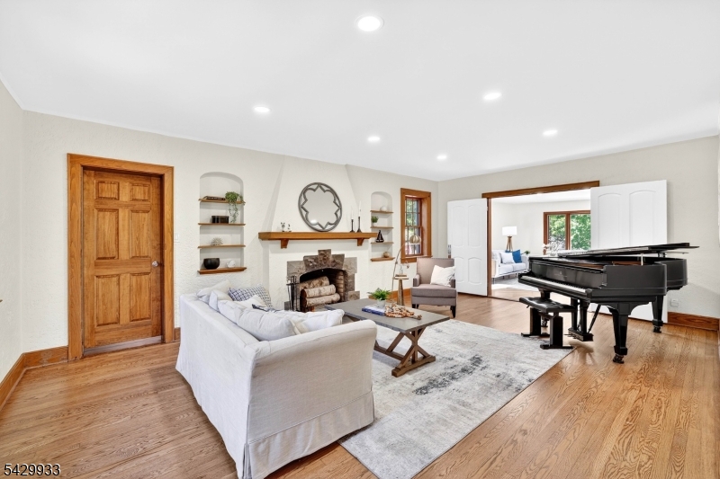 184 Old Short Hills Rd