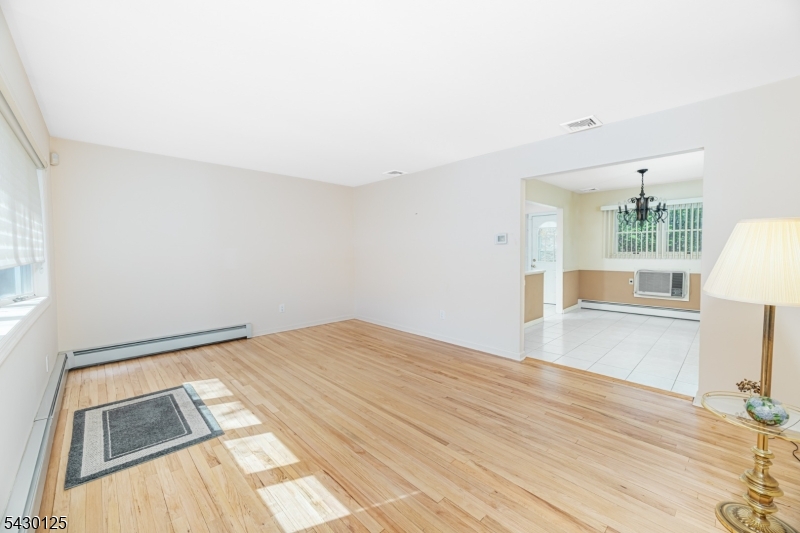 225 Linden Rd