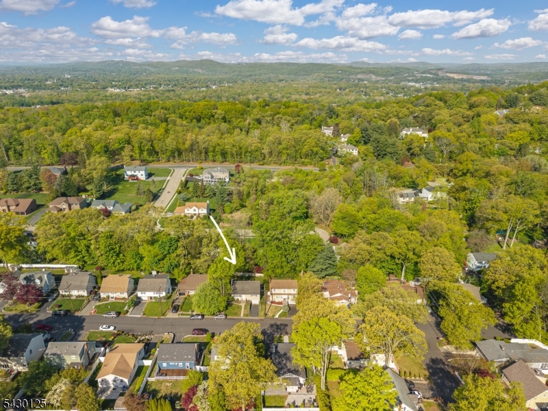 225 Linden Rd
