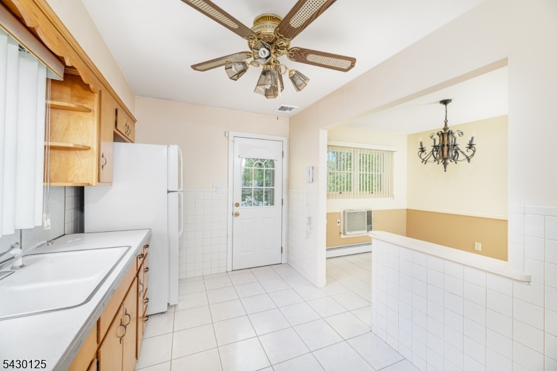 225 Linden Rd