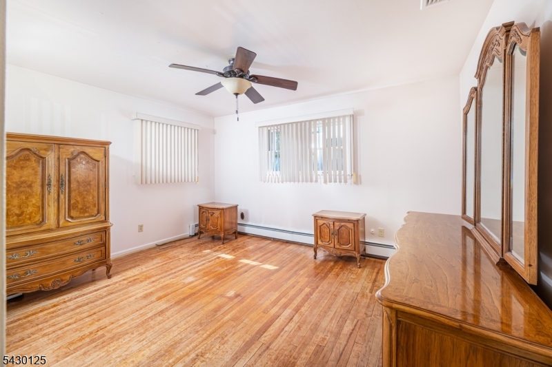 225 Linden Rd