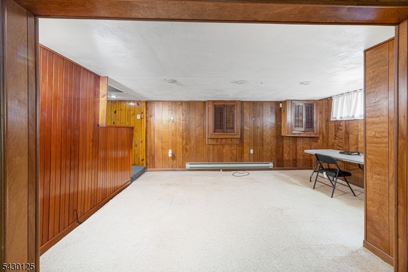 225 Linden Rd